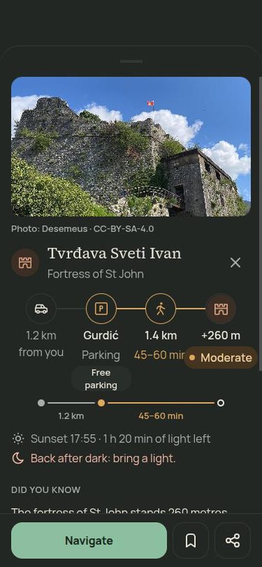 Place card for the Fortress of St John: drive, parking, a 45 to 60 minute walk, moderate